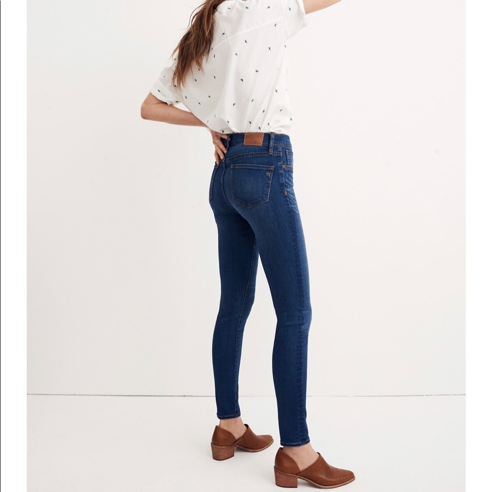 Madewell Roadtripper skinny jeans (navy 24)